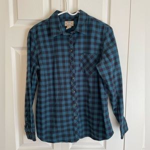 Blue Mountain Cozy Women’s Green and Black Flannel Button Down